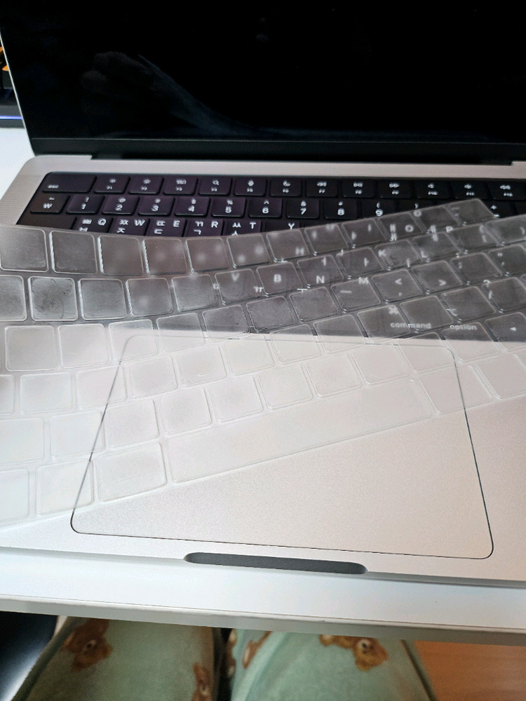 M1 맥북 프로 14인치 32g 1TB 판매 이미지