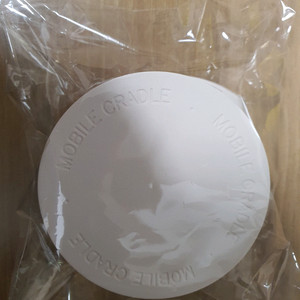 LG 스탠바이미 모바일 거치대 이미지