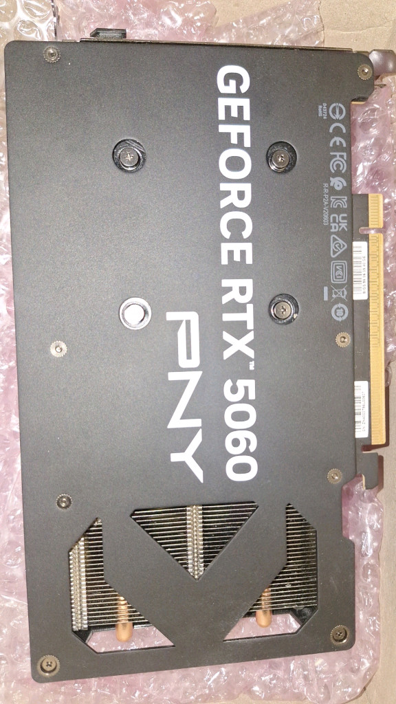 PNY RTX 5060 8GB 이미지