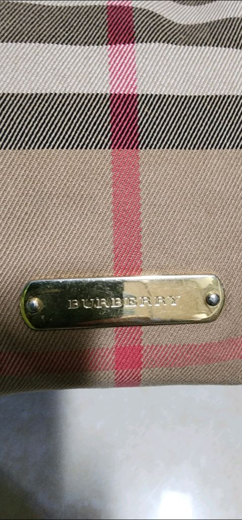 버버리 체크 숄더백/ 코트/ 카드지갑 이미지