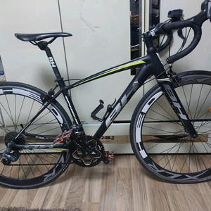 로드자전거 이미지