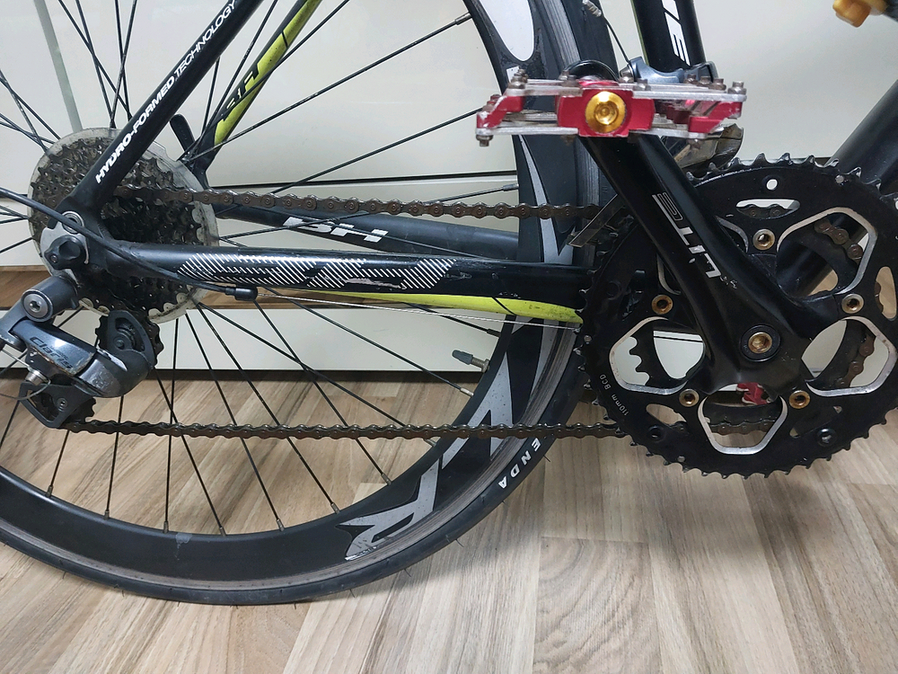 BH SPHEME 로드 자전거 클라리스 이미지