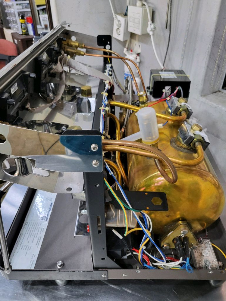 엑스포바 크렘 오닉스 커피머신 메조전자동그라인더 포함 이미지