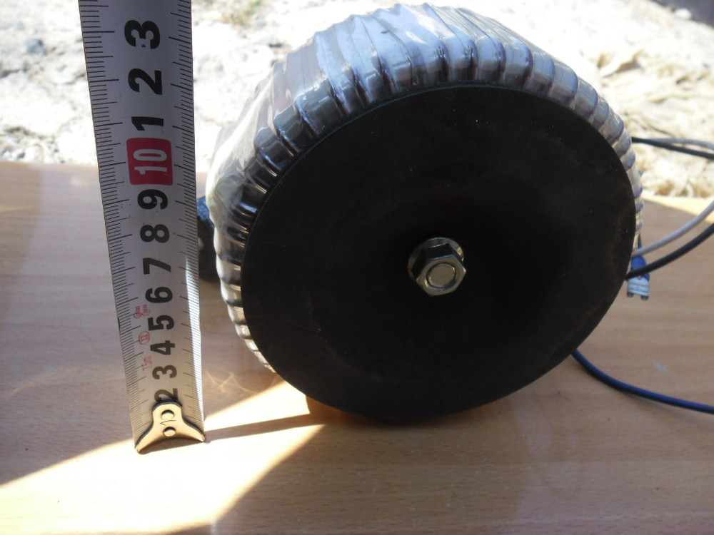 24볼트출력용 트로이달 트랜스 이미지