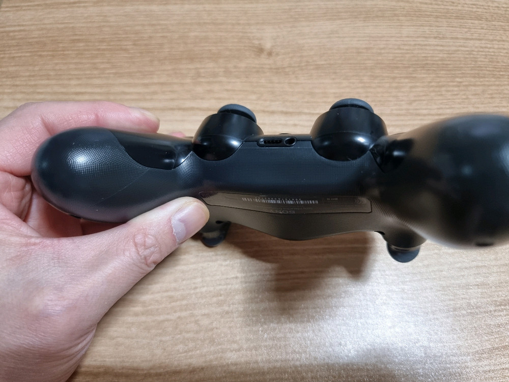 소니 PS4용 듀얼쇼크4(CUH-ZCT2G) 제트블랙 이미지