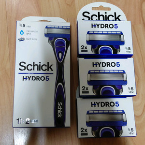 쉬크 면도기 3개와 면도날 10개 이미지