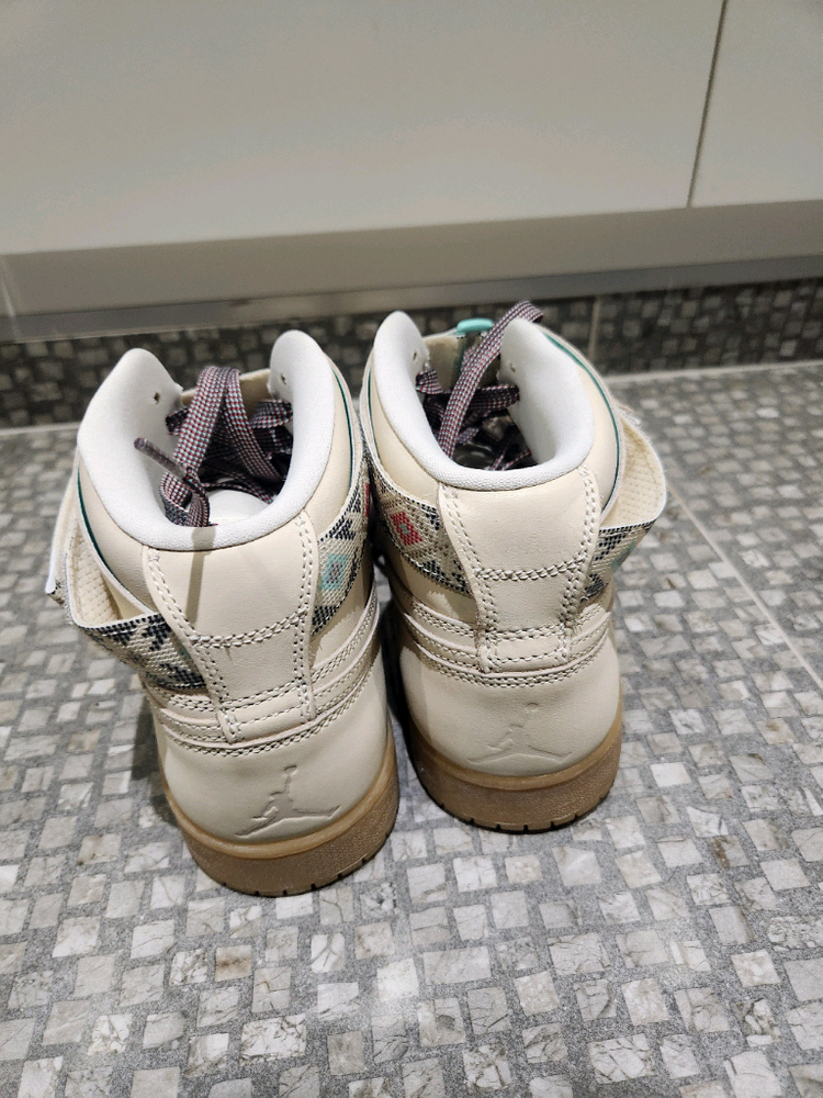 나이키 에어조던 1 레트로 하이 스트랩 이미지