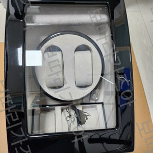 시계 워치 와인더 보관함 이미지