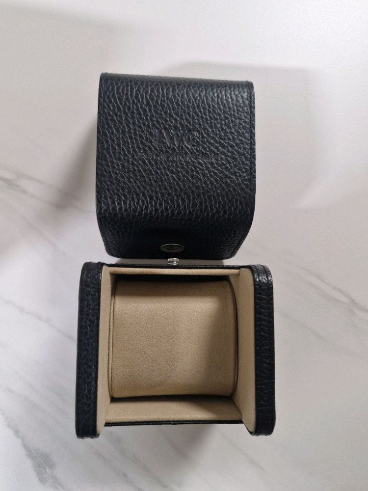 IWC 시계케이스 박스 팝니다 이미지