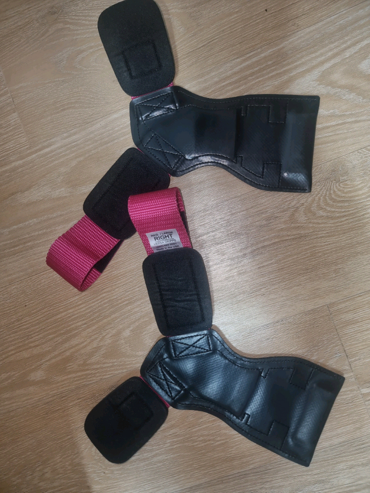 베르사그립 프로 PRO 리프팅 그립 L사이즈 블랙/핑크 헬스 스트랩 정품인증서 같이 드려요사이즈는 홈페이지 참고부탁 이미지