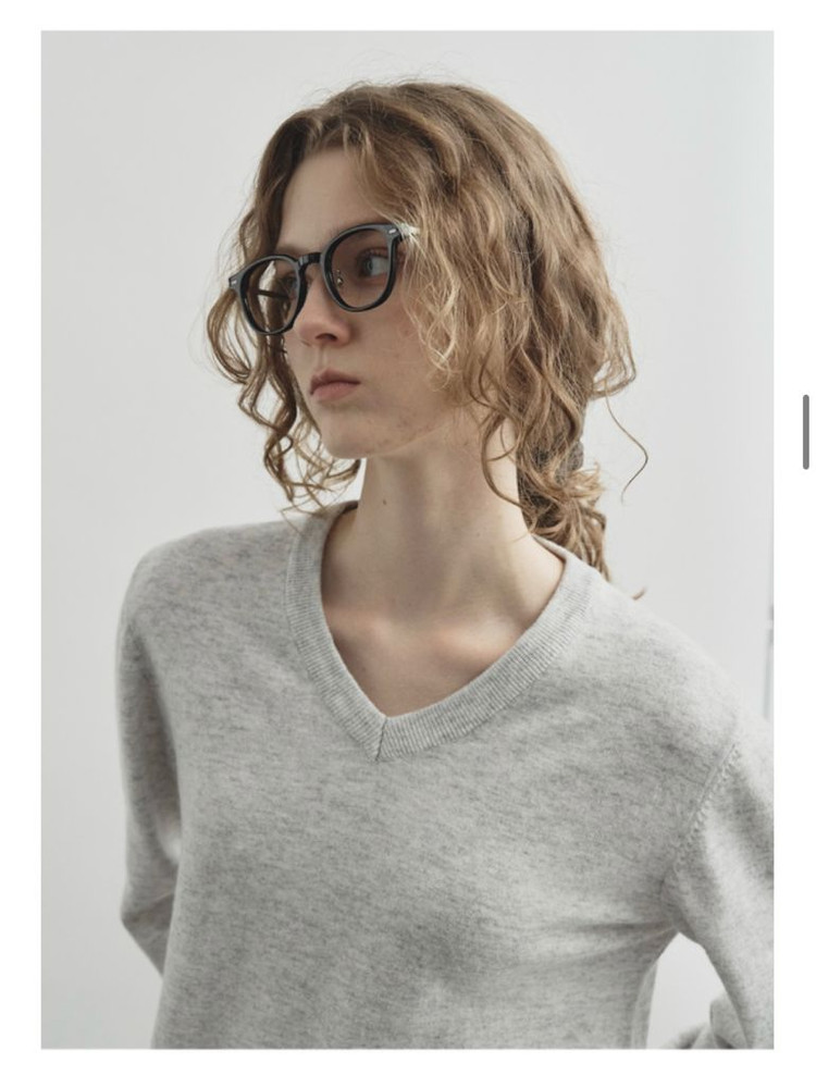 몽돌 울 캐시미어 브이넥 니트 라이트그레이 S 이미지