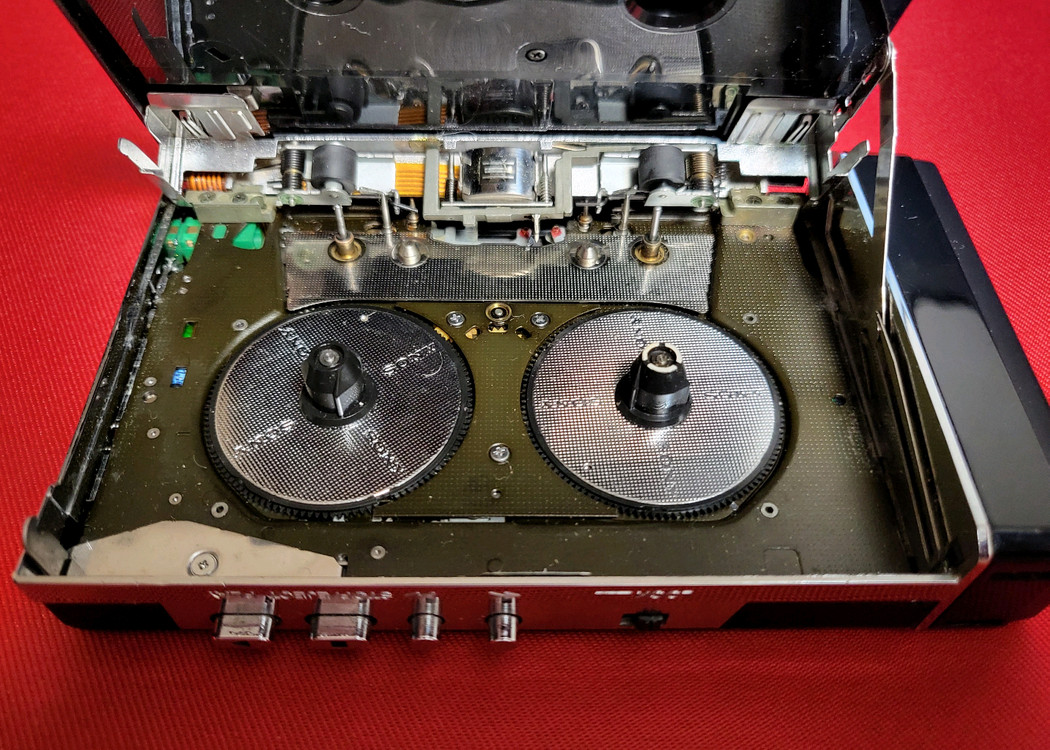 소니빈티지워크맨 WM-F102 정크기기 이미지