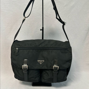 프라다 투포켓 나일론 포코노 메신저백 남녀공용 이미지