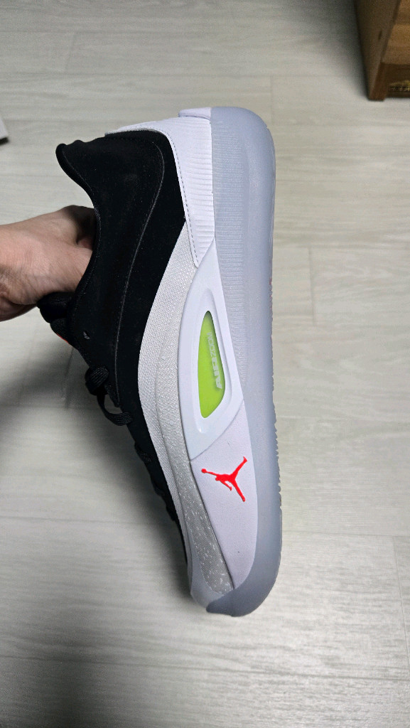 나이키 조던 자이온4 PF 320mm 판매합니다 왕발 빅사이즈 운동화 농구화 이미지