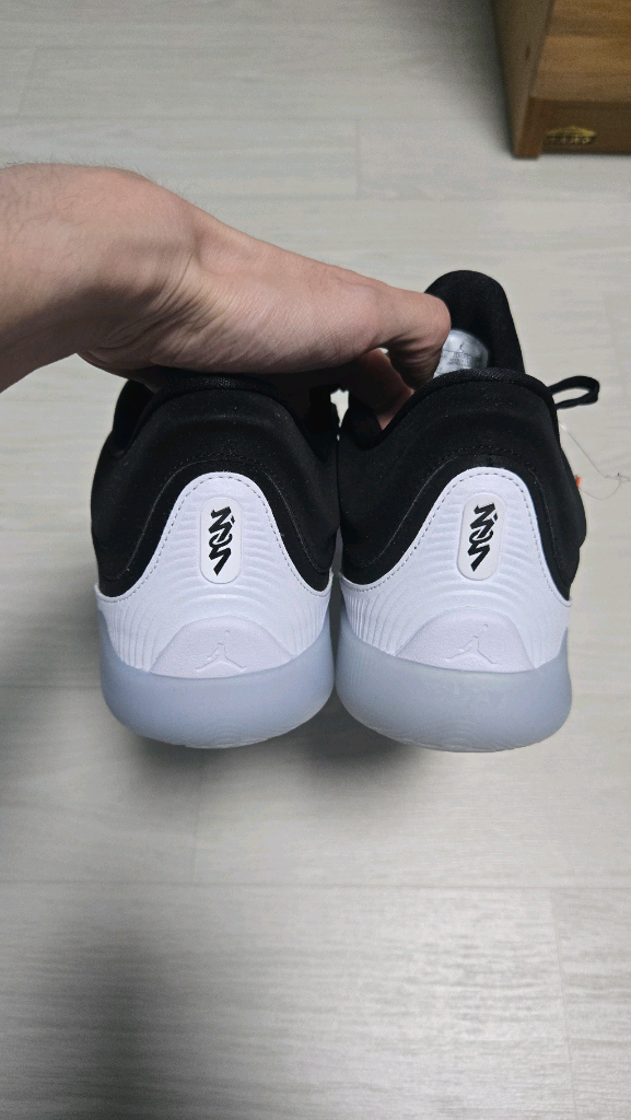 나이키 조던 자이온4 PF 320mm 판매합니다 왕발 빅사이즈 운동화 농구화 이미지