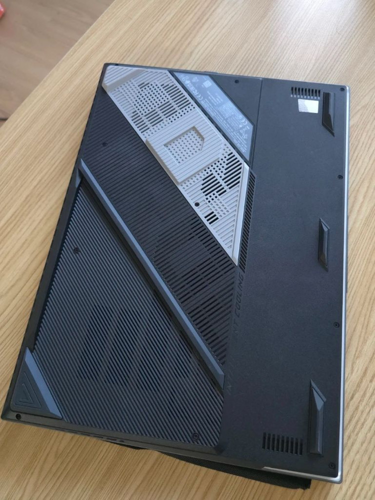 RTX4080 asus strix scar laptop 이미지