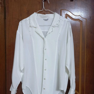 화이트 블라우스,여성 블라우스,실키한화이트블라우스,화이 이미지