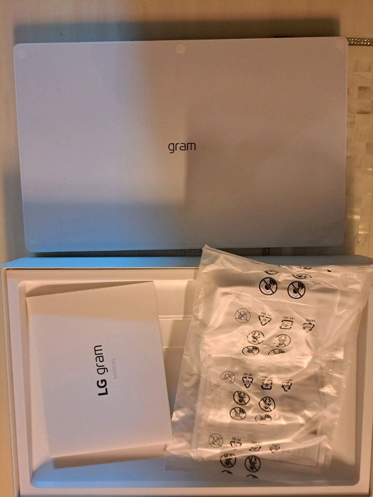 lg그램15 노트북 이미지