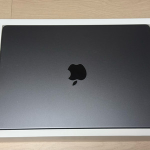 [신품급] 맥북 프로 14 M5, 스페이스 블랙, 32GB, 1TB 이미지