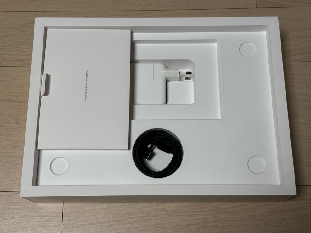 [신품급] 맥북 프로 14 M5, 스페이스 블랙, 32GB, 1TB 이미지