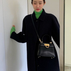 페라가모 블랙 토트백 + 스트랩 간치니 탑핸들 켈리백 이미지