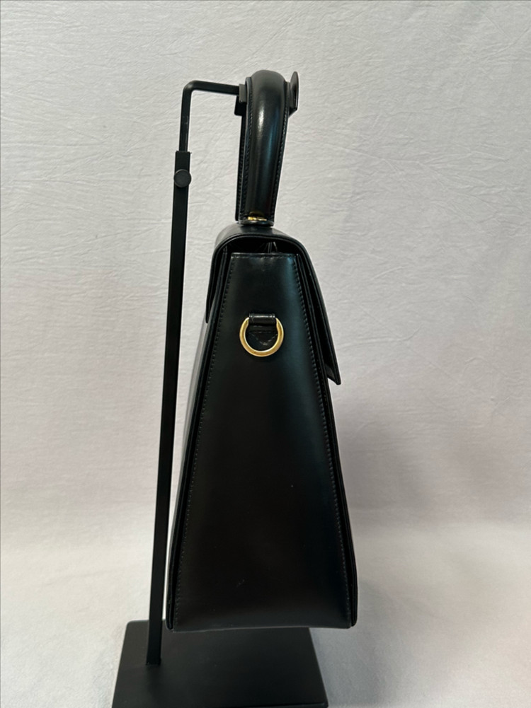 페라가모 블랙 토트백 + 스트랩 간치니 탑핸들 켈리백 이미지