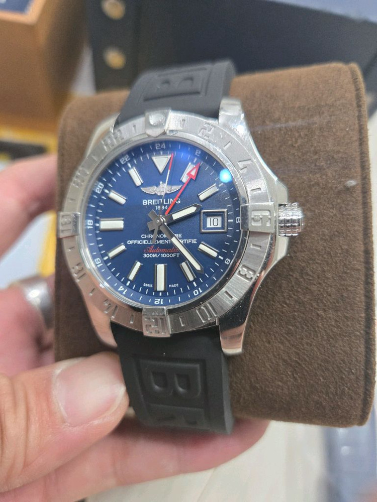 브라이틀링 어벤져2 GMT 44 청판 풀세트 이미지