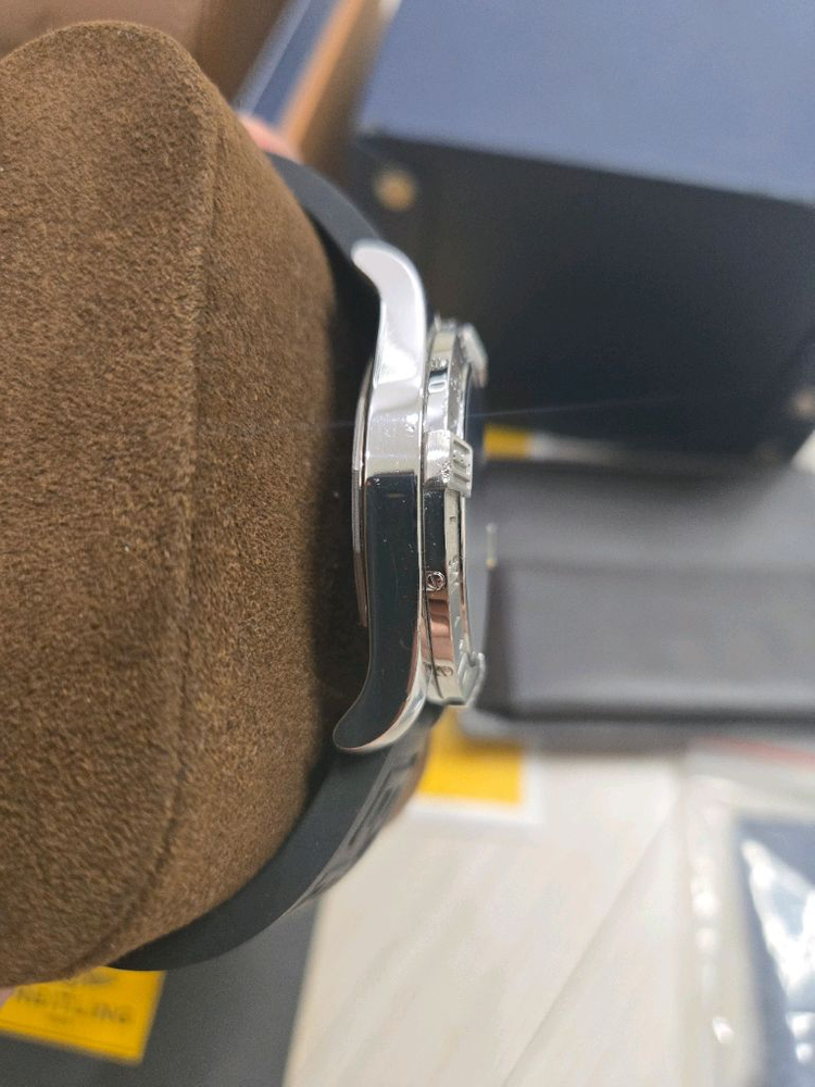 브라이틀링 어벤져2 GMT 44 청판 풀세트 이미지