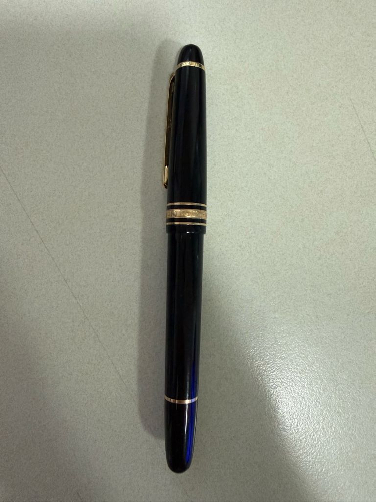 몽블랑 마이스터스튁 146 만년필 + 몽블랑 펜케이스(3구) + 잉크 이미지