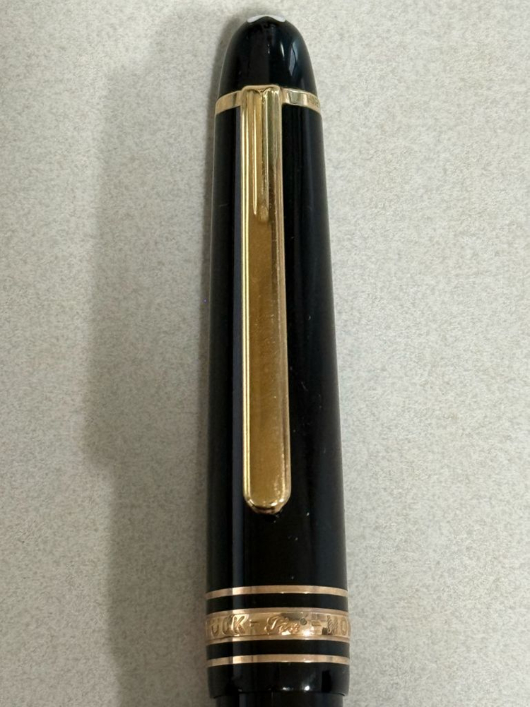 몽블랑 마이스터스튁 146 만년필 + 몽블랑 펜케이스(3구) + 잉크 이미지