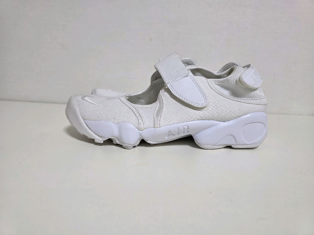 새상품>>국내 매장 정품 나이키 에어 리프트 230/ 타비 스니커즈 이미지