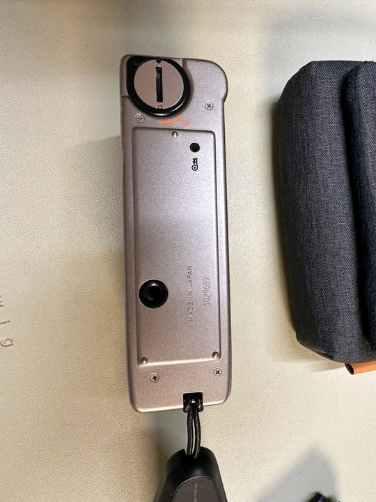 니콘 Nikon 35Ti 필름 카메라 이미지