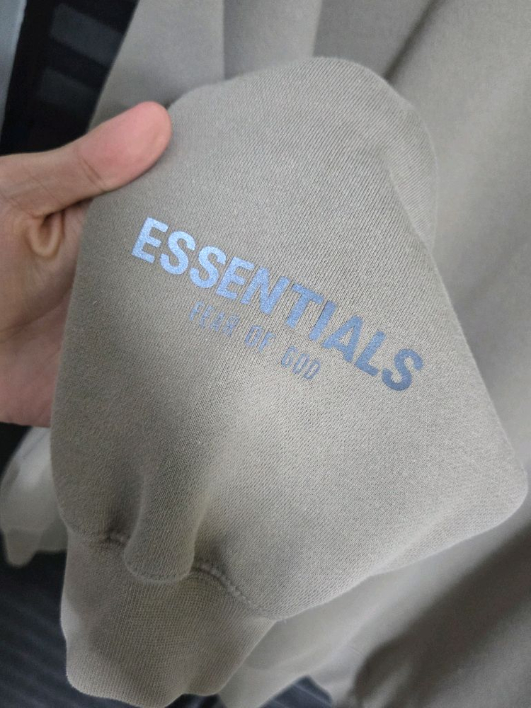 [피어오브갓 에센셜] 전면 로고 라글란 맨투맨 | 00207 이미지