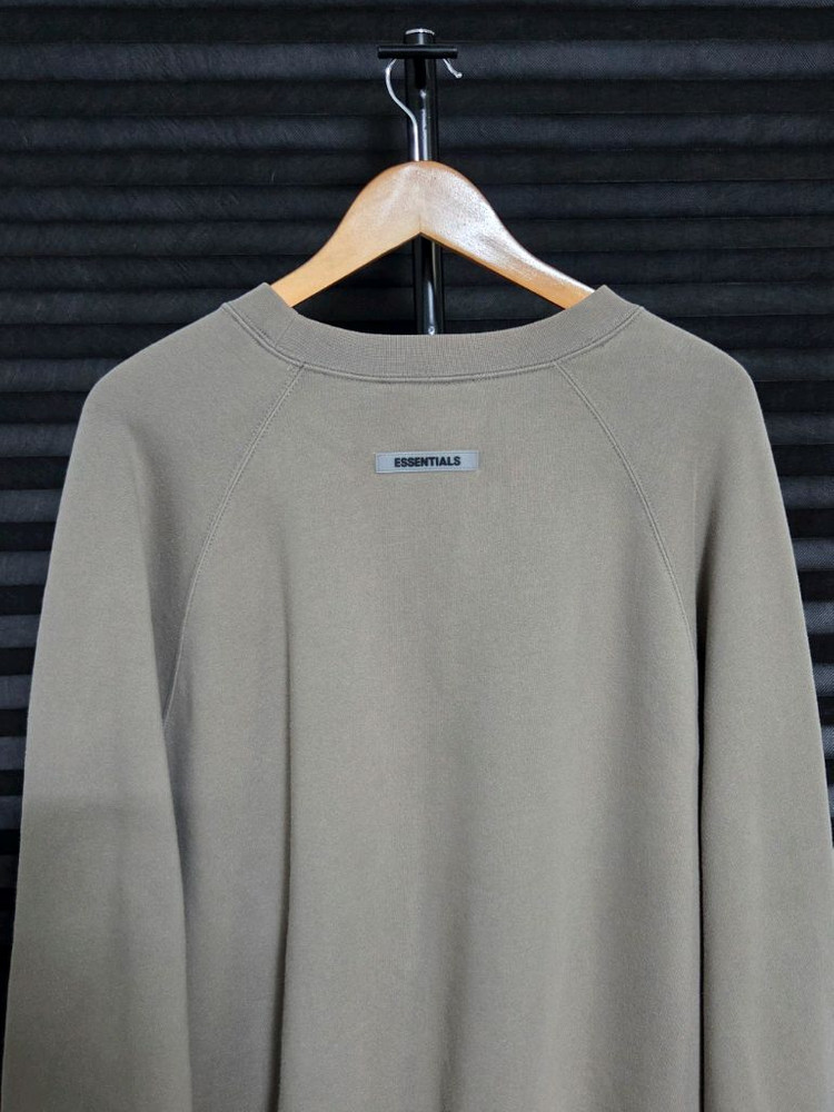 [피어오브갓 에센셜] 전면 로고 라글란 맨투맨 | 00207 이미지