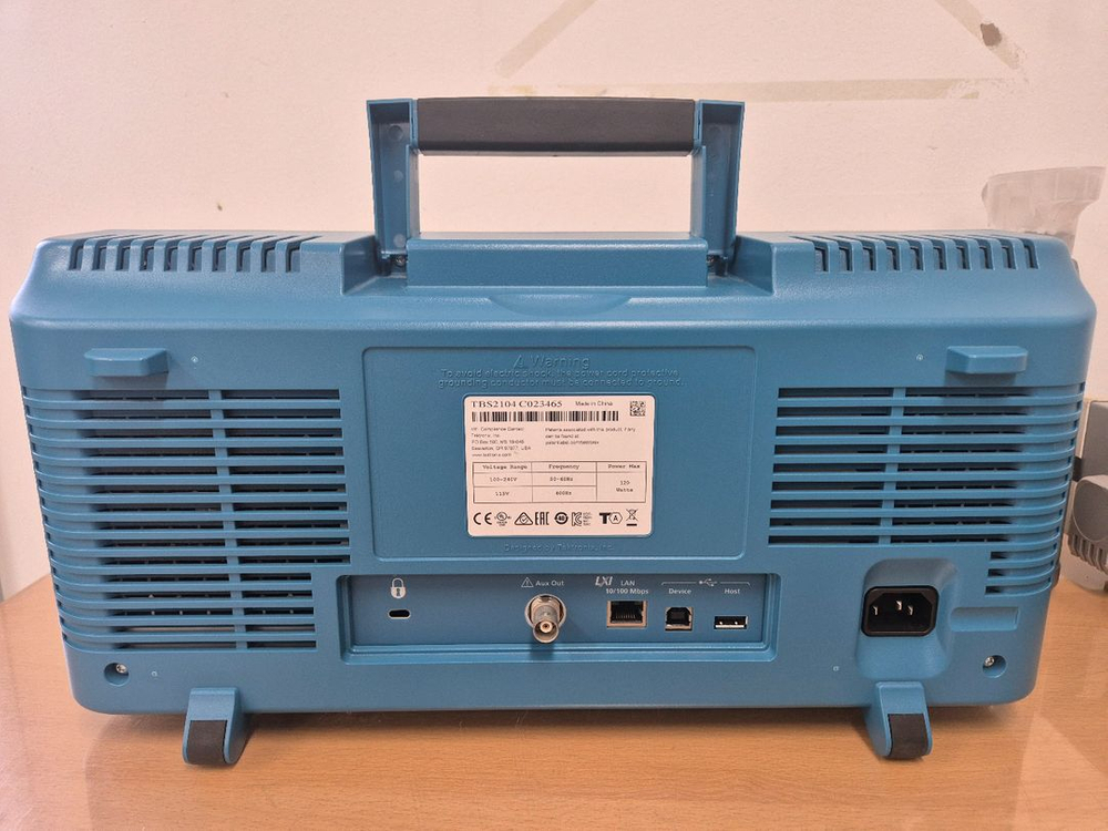 텍트로닉스 tbs2104 오실로스코프 이미지