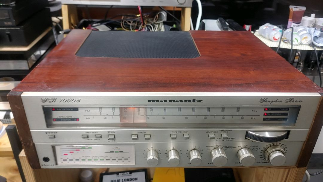 마란츠 SR7000G 리시버 앰프 이미지