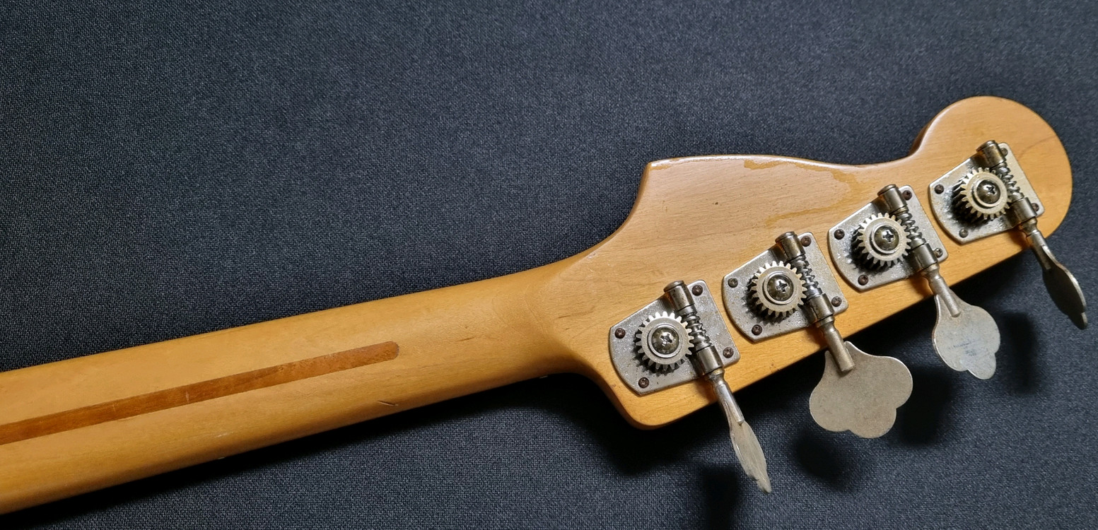 멕시코 펜더 베이스기타 이미지