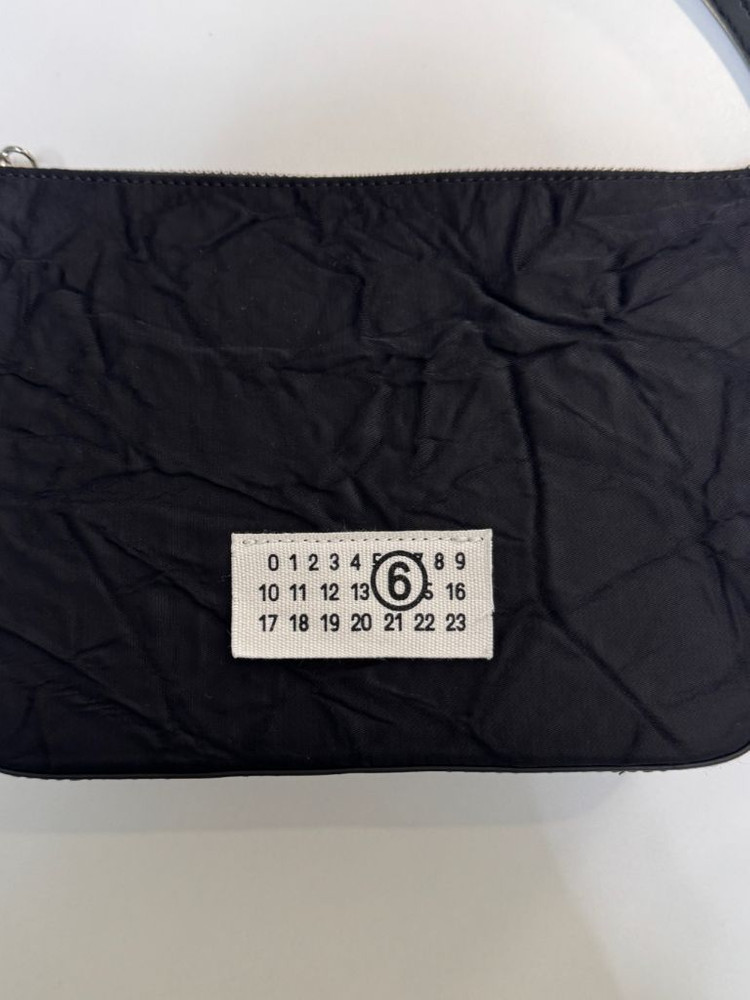 메종 마르지엘라 MM6 뉴메릭 미니 크로스백 BLACK 이미지
