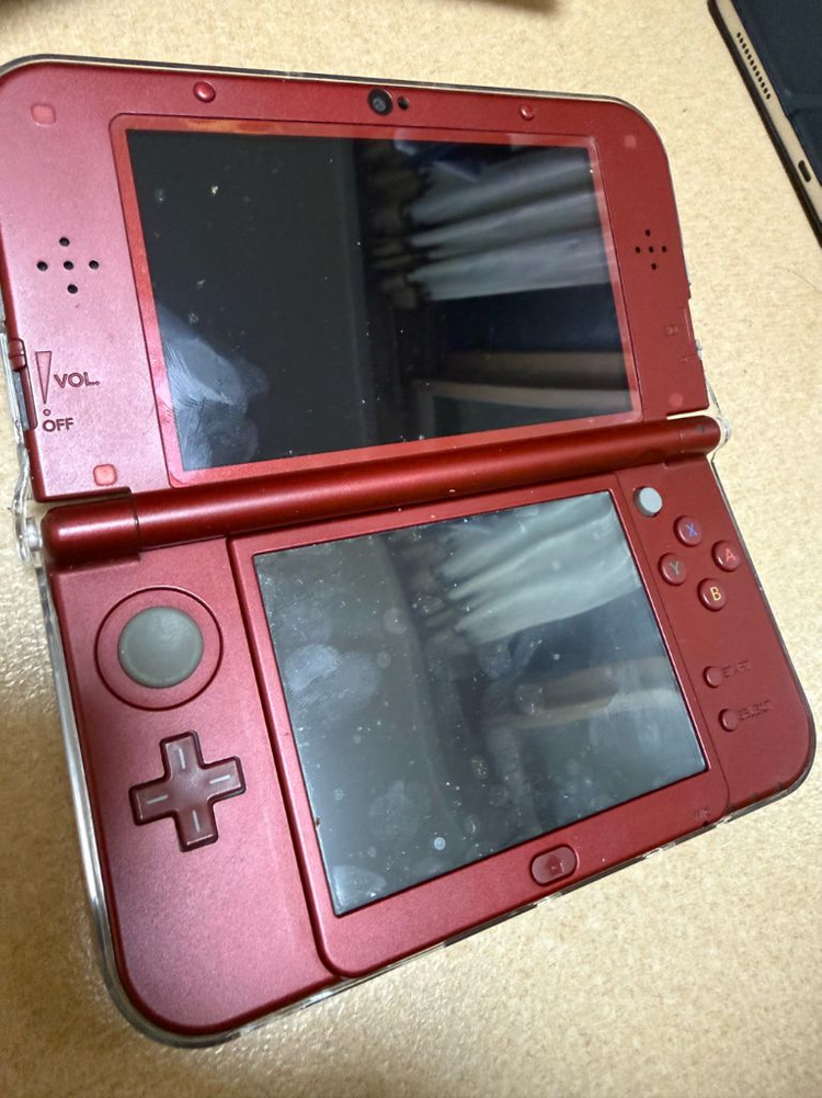 닌텐도 new 3DS XL 레드 뉴큰다수/ 하트골드 칩포함 이미지