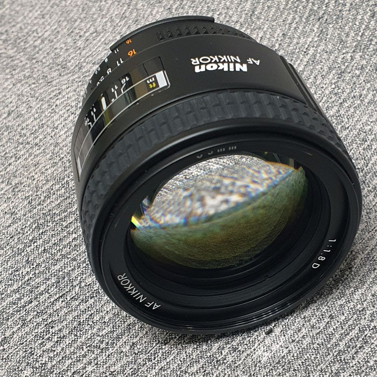 니콘 AF Nikkor 85mm F1.8D 단렌즈 이미지
