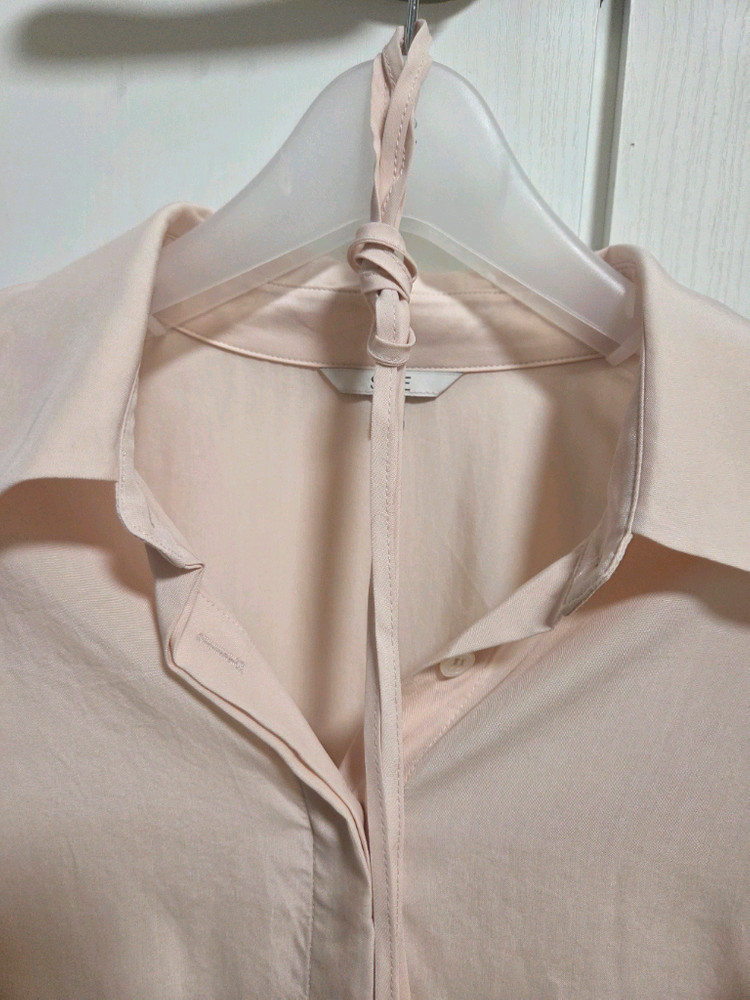 sie 시에 로아 라인 스트랩 셔츠 이미지