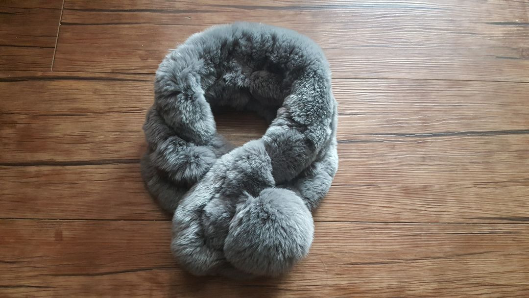 퍼 숄더 머플러 목도리 이미지