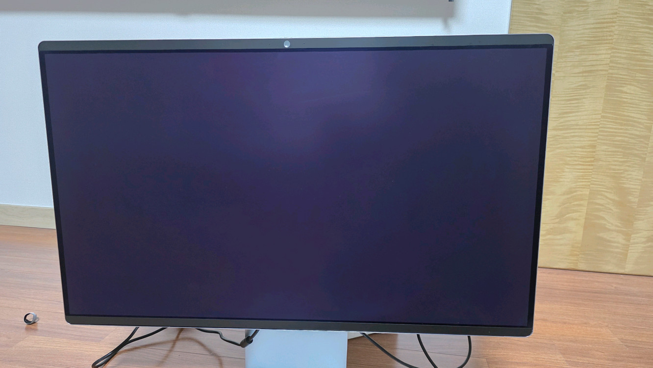 삼성m9 스마트모니터 oled 4k 165hz 이미지