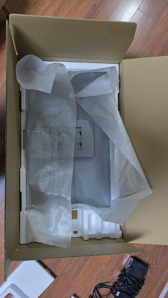 삼성m9 스마트모니터 oled 4k 165hz 이미지