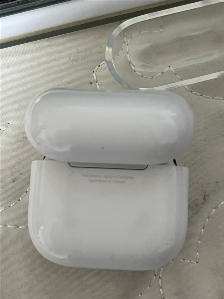 에어팟 4세대 노캔 모델 판매합니다 이미지