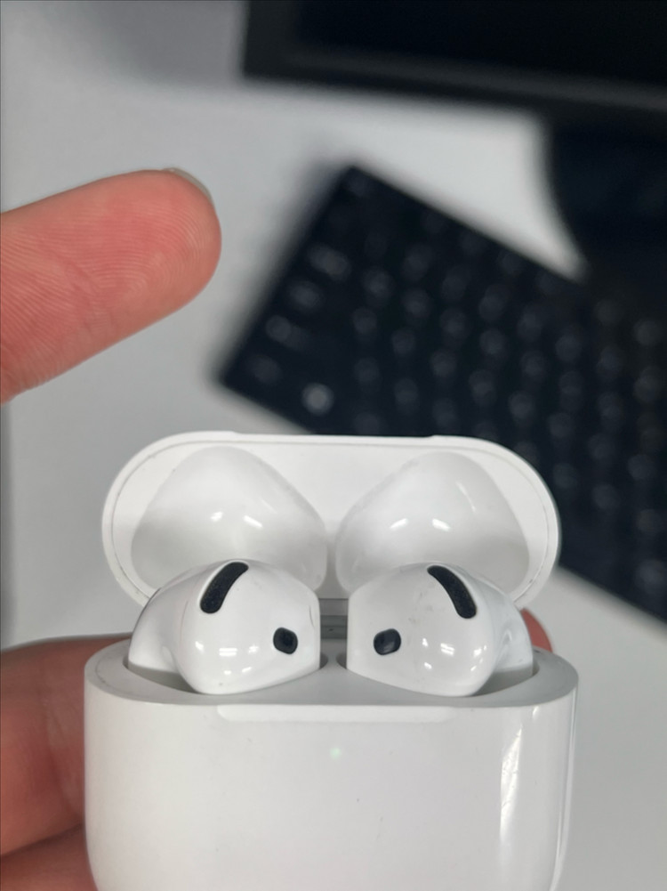에어팟 4세대 노캔 모델 판매합니다 이미지