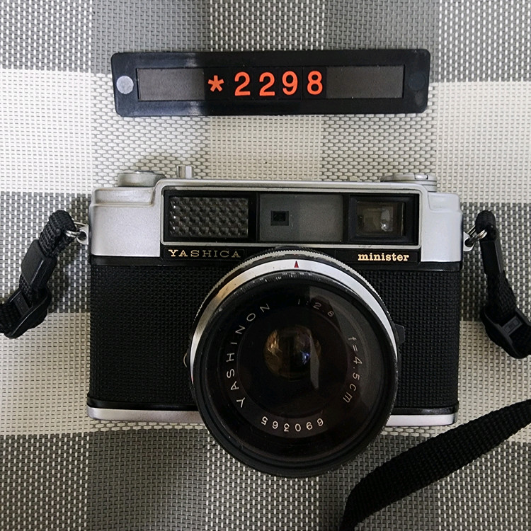 야시카 미니스타 필름카메라 이미지