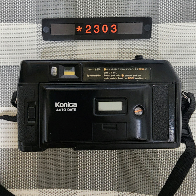 코니카 C 35 MF D 데이터백 필름카메라 이미지