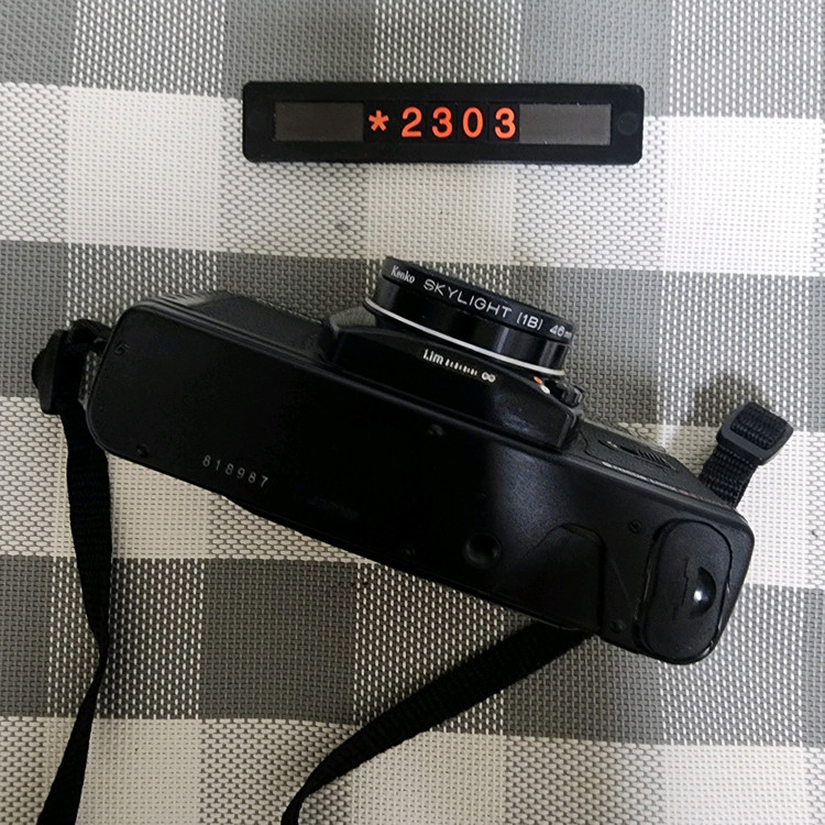 코니카 C 35 MF D 데이터백 필름카메라 이미지