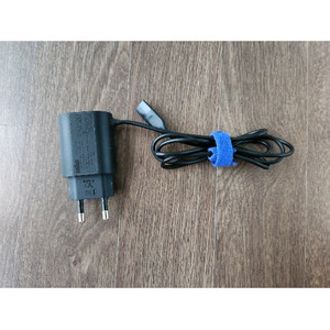 브라운 면도기 충전기 팝니다 이미지